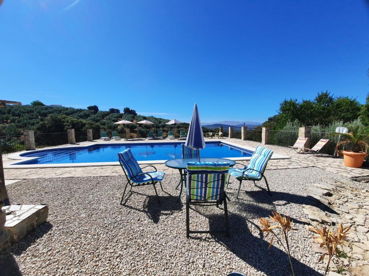 Hacienda La Buena Vida B&B En Appartementen Casita La Bruja Algarinejo المظهر الخارجي الصورة